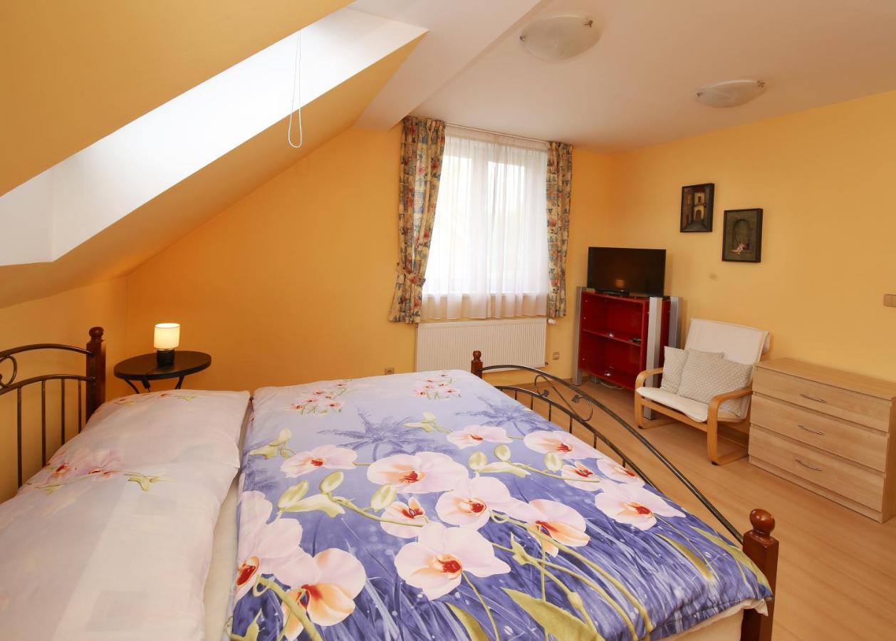 Villa Colete Otovice  Dış mekan fotoğraf